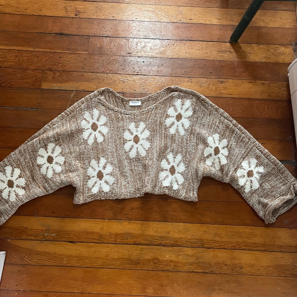 Cropped Floral Sweater